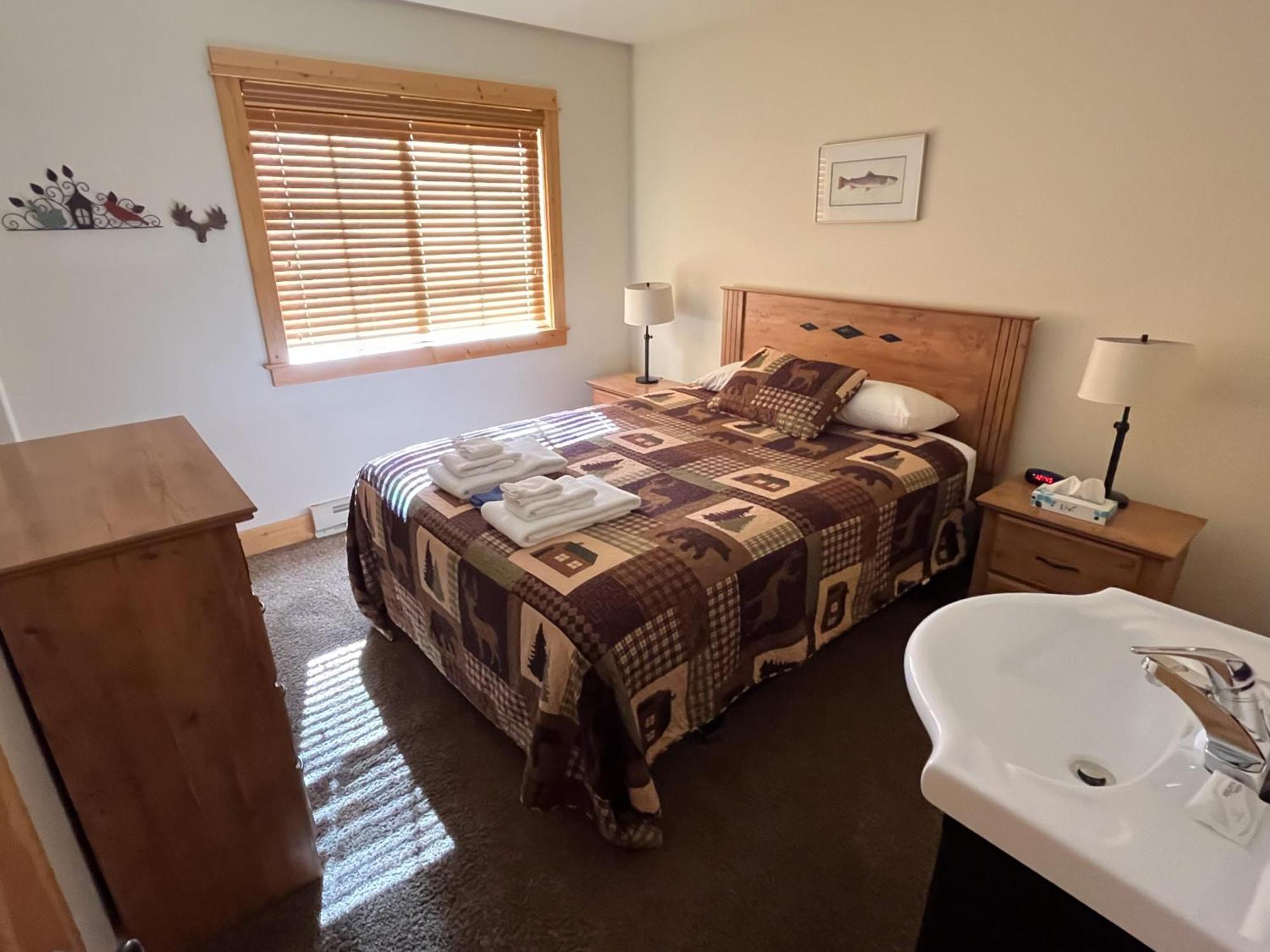 Cabin 28 Almont Екстер'єр фото